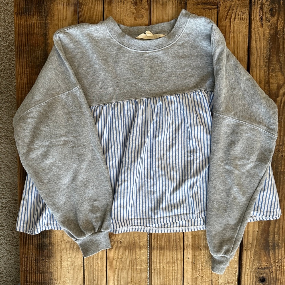 Vanilla Star Womens Mixed Media Peplum Sweatshirt Grey Blue Stripe M